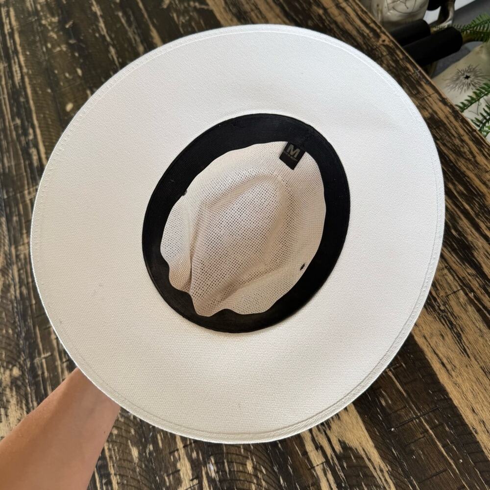 HAT - White Brimmed Country Cowboy Hat - MEDIUM - Picture 6 of 15